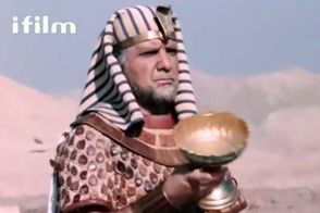 «رودامون» سریال یوسف پیامبر در کنار معبد ژوپیتر