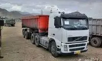 ویدئویی از تصادف وحشتناک یک کودک با تریلی