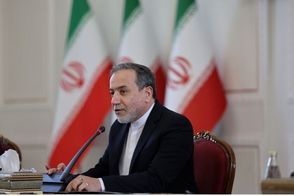 خاطره جالب عراقچی برای کیسه کشیدن وزیر خارجه عمان