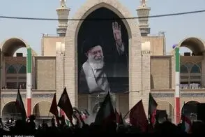 تصاویری از حضور فرزندان رهبر شهید انقلاب در مراسم چهلم ایشان