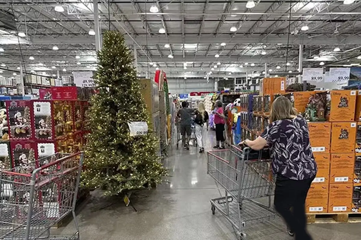 هجوم مردم به «کاستکو» بعد از تعطیلات کریسمس!