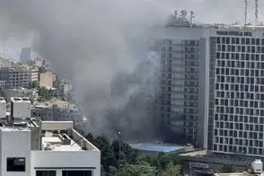 خبرنگار صداوسیما در محل حادثه هتل استقلال کتک خورد