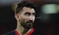 حمله شدید هواداران فولاد به بیرانوند با سنگ!
