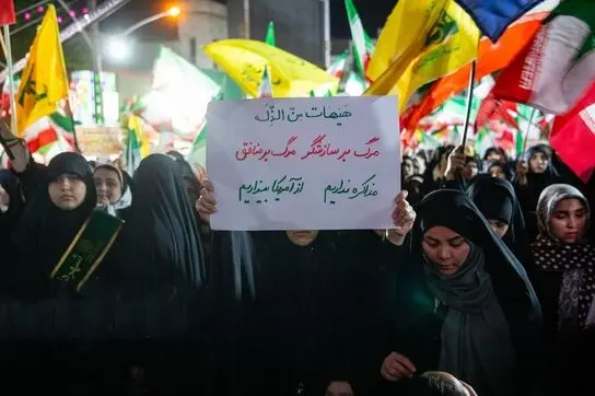 تجمعات خیابانی در آستانه تغییرات غیرقابل پیش‌بینی