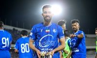 ستاره استقلال عشق به این دو نفر را خالکوبی کرد
