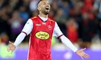 جشن یک پرسپولیسی کنار زنی در رستوران لاکچری