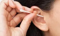 گوش پاک‌کن‌ چه بلایی سر گوش می‌آورد؟