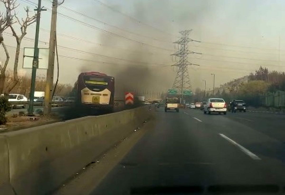 یک اتوبوس به تنهایی جور آلودگی هوای تهران را کشید!