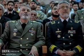 عکس دو تن از فرماندهان ارشد ارتش در روز عاشورا