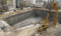 لحظه وحشتناک ریزش گود زیر ساختمان مقابل چشم مهندس ناظر!