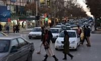نمای یک ساختمان چشم‌پزشکی، عابران را دیوانه کرد!