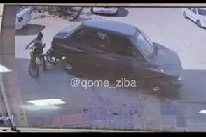 سپر پراید با دوچرخه یک بچه از جا کنده شد!