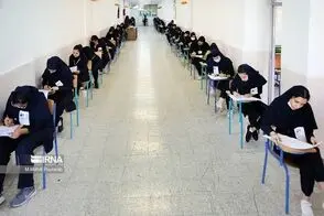 صحنه‌ عجیب از حواشی امتحان نهایی در یکی از مدارس تبریز