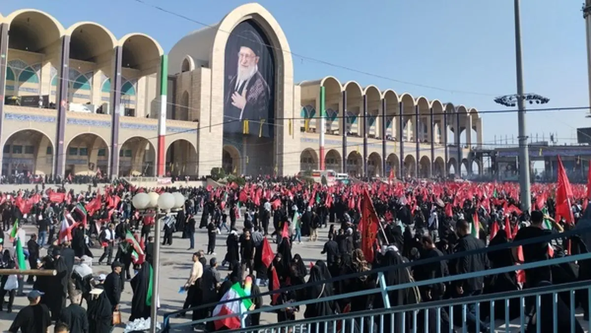اقدام کامیون‌دار قمی برای مراسم تشییع جلب توجه کرد