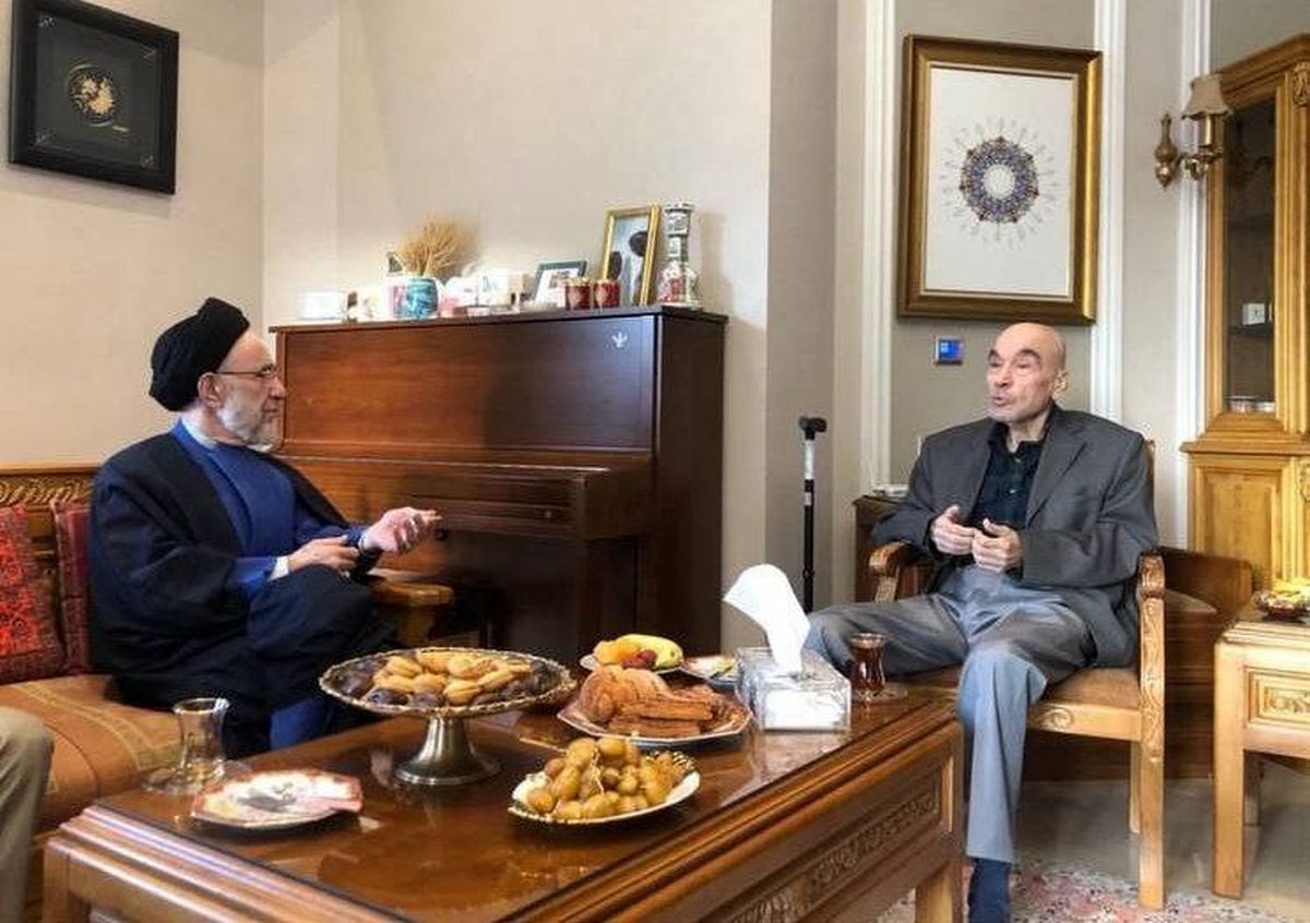  سیدمحمد خاتمی به دیدار رضا داوری رفت 