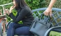 تکنیک‌های فوق پیشرفته کیف‌قاپی!