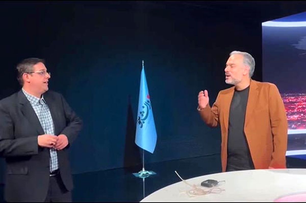 اقبالی: در شبکه نمایش خانگی شلوارشان را پایین می کشند!