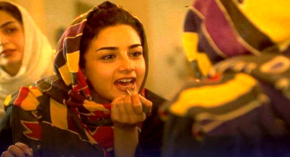   فروش رژلب و قهوه بیرون‌بر در این روزها اوج گرفت! 