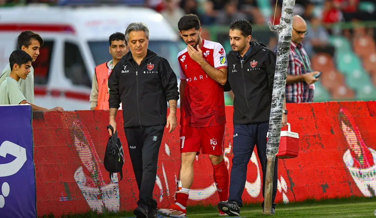 مملیِ پرسپولیس بازی نساجی را از دست داد؟