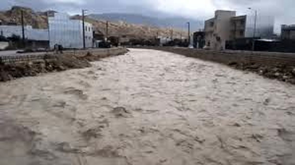 باران رودخانه تاریخی سیراف را پر آب کرد