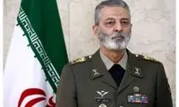 تصاویر توجه‌برانگیز از سرلشکر موسوی در یک مراسم