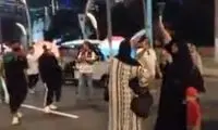 لیدری یک زن ایرانی در خیابان‌های قطر 