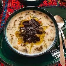 طرز تهیه یک آش خوشمزه برای روزهای سرد و برفی 