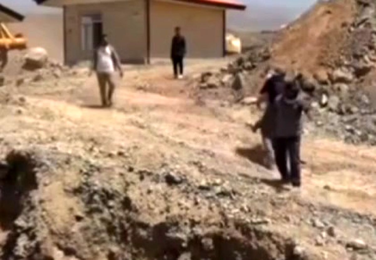 دعوای شدید اما خنده‌دار در پخش زنده شبکه خبر