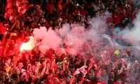 کُری‌خوانی سنگین هوادار نوجوان پرسپولیس برای نکونام