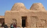 روستایی از خانه‌های گلی در آستانه ناپدید شدن است