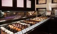 فاکتور خرید زن چینی از لوکس‌ترین شیرینی‌فروشی تهران