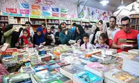اتفاق باورنکردنی و عجیبی که در نمایشگاه کتاب رُخ داد