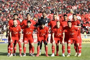 تبریک بازیگر پرسپولیسی به تراکتور بابت قهرمانی 