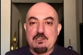 جوک بی‌مزه شهرام آذر که فقط خودش به آن خندید!