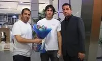 این مدیر مامور رساندن پیام‌های خطیر و نکونام شد
