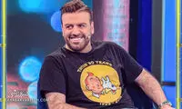 هنرمند پرسپولیسی، لباس ورزشکاران ایرانی در المپیک را مسخره کرد