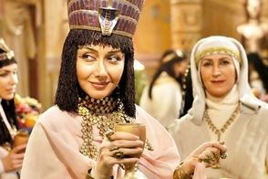 دو قاب خاص از زلیخا در پشت‌صحنه سریال یوسف پیامبر