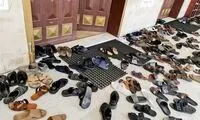 اخراج از کویت به جرم سرقت کفش نمازگزاران 