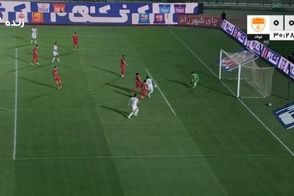 نیازمند با چنگ و دندان دروازه پرسپولیس را نجات داد