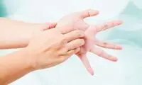 خارش کف دست نشانه چیست؟