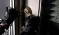 سارقان منزل وسط دزدی غافلگیر شدند