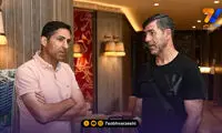 کریم باقری پشت وحید هاشمیان درآمد