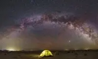 نمایان شدن کهکشان راه شیری در آسمان کویر لوت
