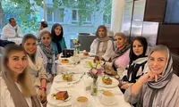 عکسی از دورهمی خصوصی و زنانه فریبا نادری 