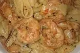 طرز تهیه پاستا میگو با خامه لطیف و عطر سیر
