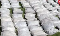 مرد مشهدی نیم کیلو شیشه را بلعیده بود!