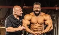 فیگورگیری هادی و بهروز روی استیج مسترالمپیا