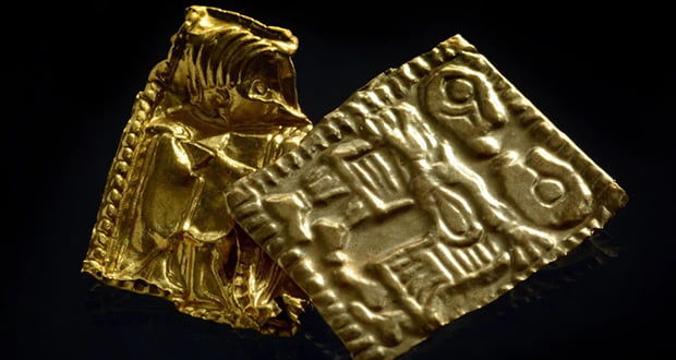 کشف بت های طلایی با عمر ۱۴۰۰ ساله
