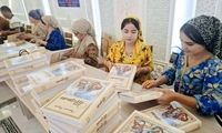 توزیع رایگان شاهنامه بین خانواده‌های تاجیکستان