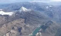 نمایی نزدیک و زیبا از قله دماوند